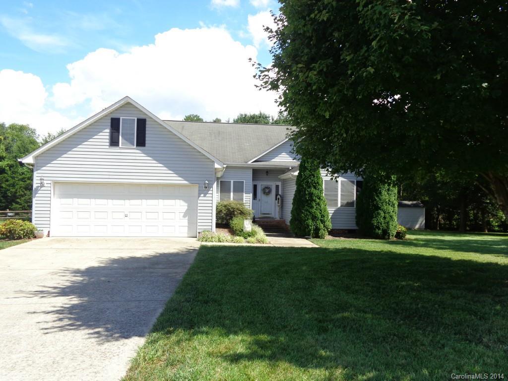 109 Padali Ct., Mount Holly, NC 28120