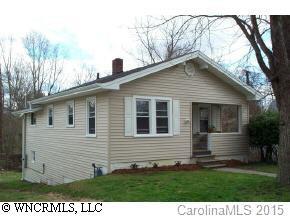 534 N. Oak St., Hendersonville, NC 28739