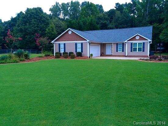 1543 Riverside Dr., Charlotte, NC 28214