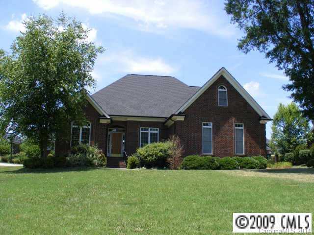 7910 Tottenham Dr., Harrisburg, NC 28075