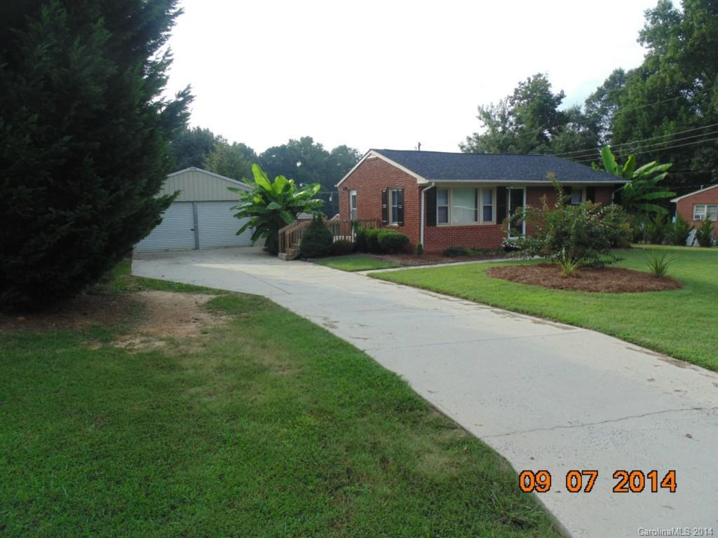 2811 Douglas Dr., Gastonia, NC 28054