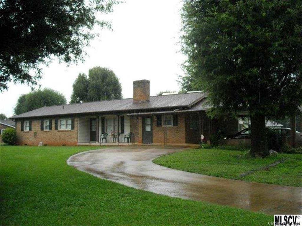 1947 Disney Ln., Newton, NC 28658