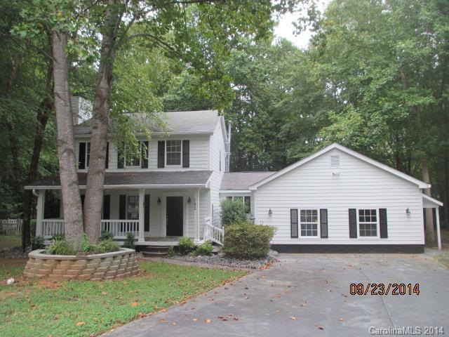 102 Carlos Dr., Huntersville, NC 28078
