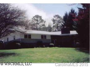 17 Fairfield Dr., Candler, NC 28715