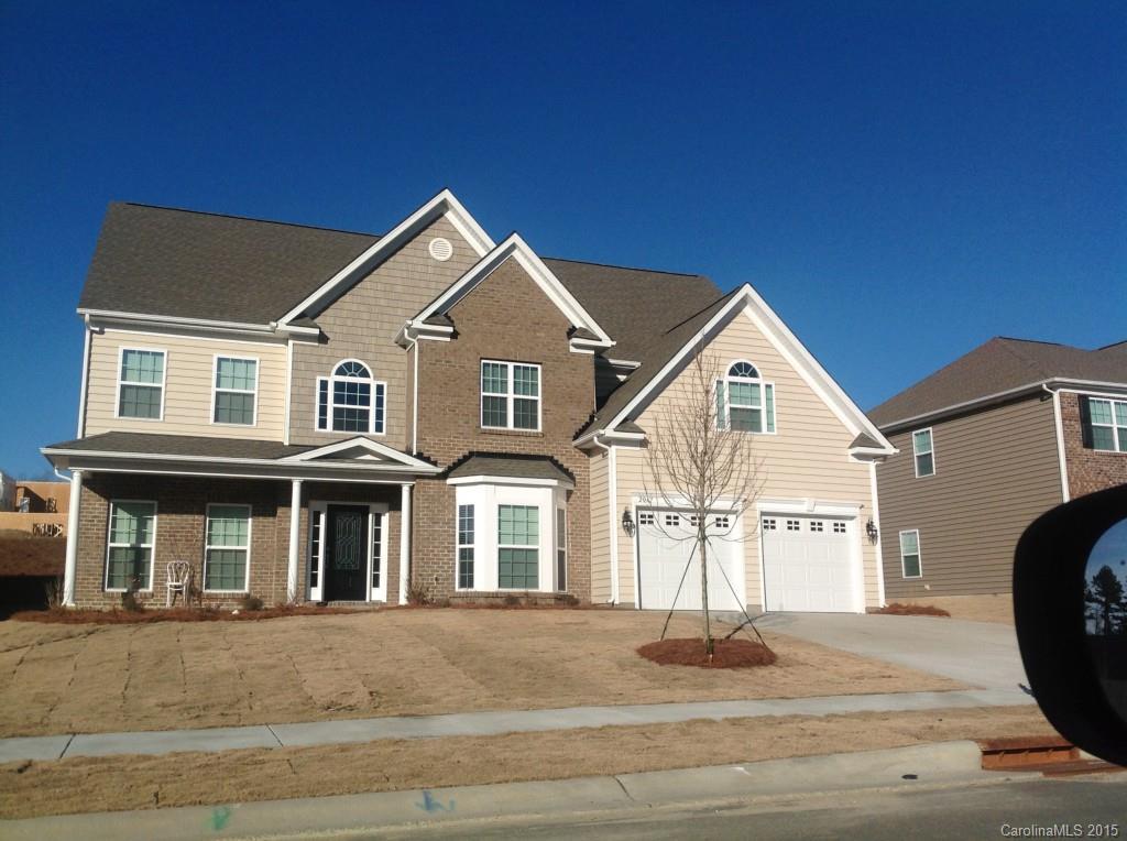 2047 Topaz Plz. #113, Davidson, NC 28036