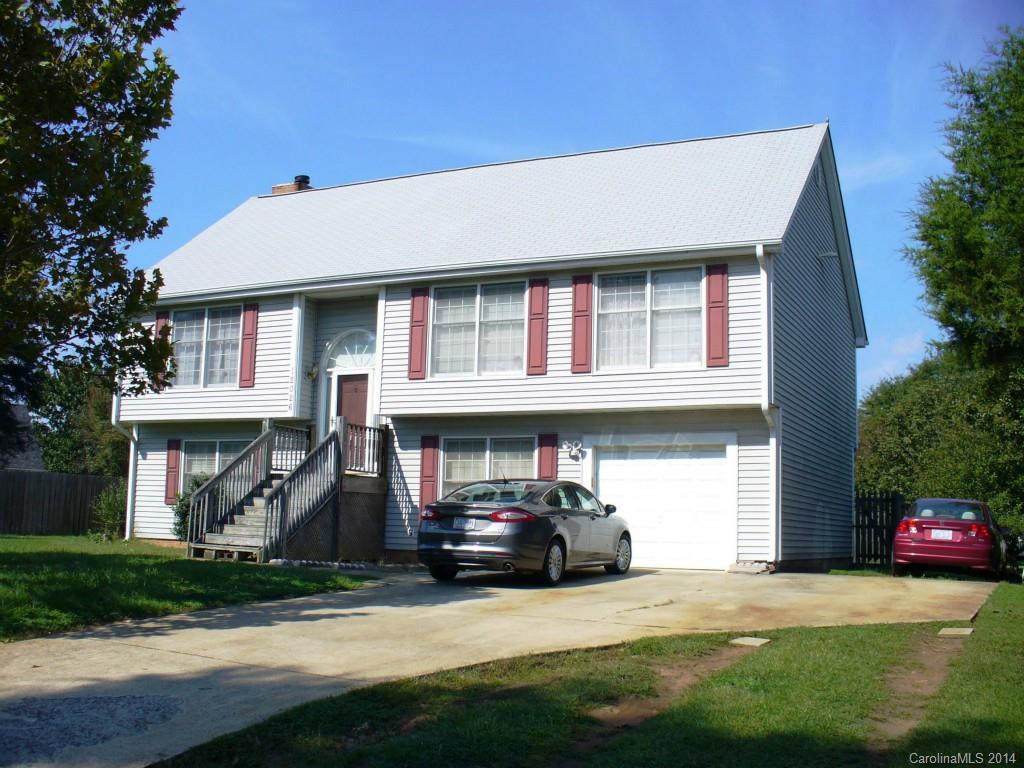 12026 Lazy Willow Ln., Charlotte, NC 28273
