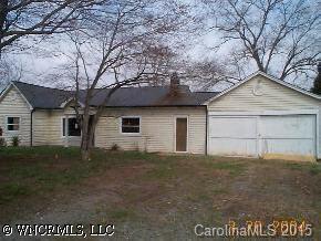 751 Old Henrietta Rd., Forest City, NC 28043