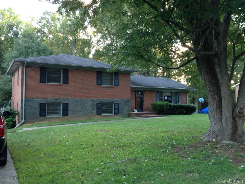 6546 Louglen Cir., Charlotte, NC 28212