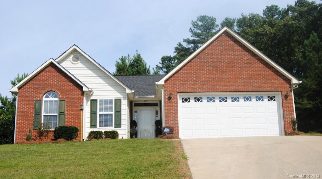 716 Red Talon Ct., Gastonia, NC 28056