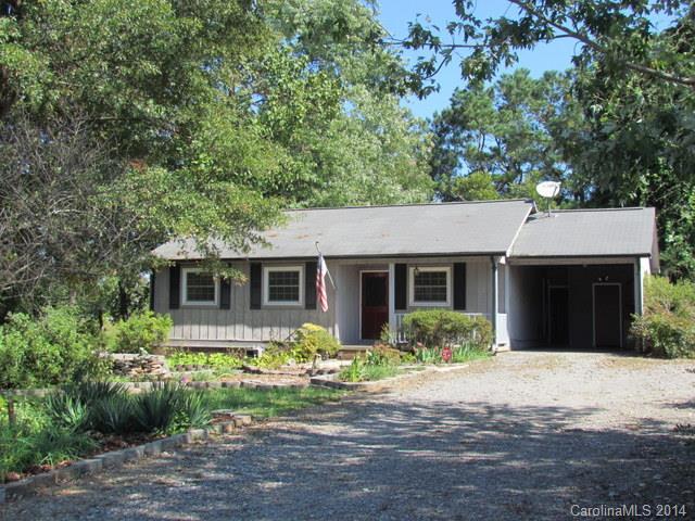 127 Barry Oak Rd., Statesville, NC 28625