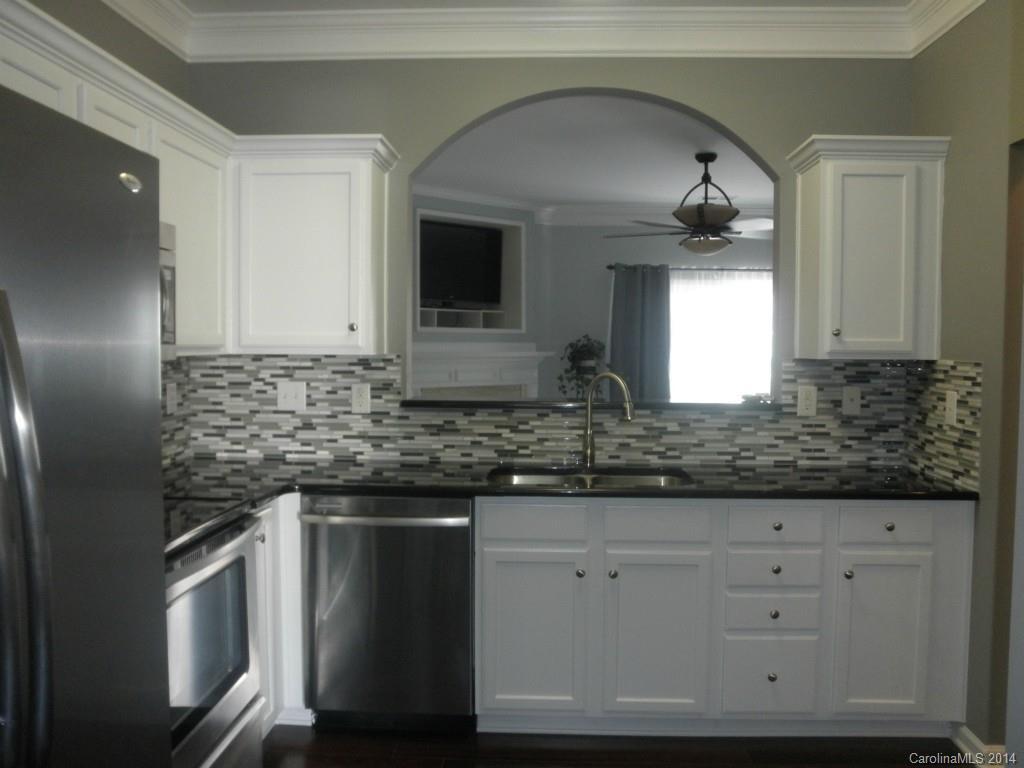 4333 Glenlea Commons Dr. #L152 BLD37 M44-906, Charlotte, NC 28216