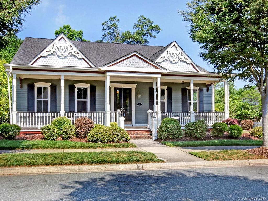 411 Conroy Ave., Davidson, NC 28036