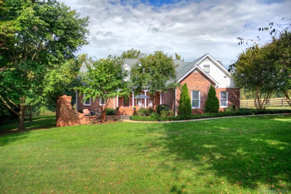 2401 Grey Rd., Davidson, NC 28036