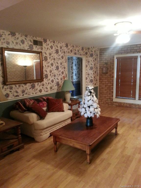 4535 Swan Meadow Ln. #-, Charlotte, NC 28226