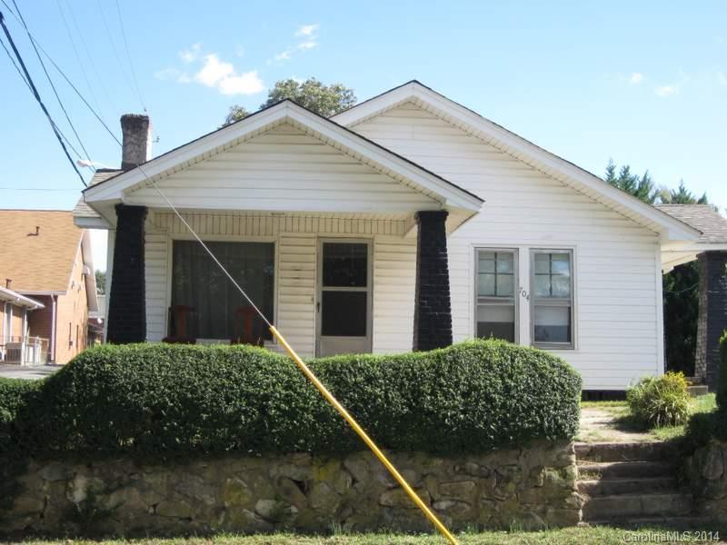 704 N York St., Gastonia, NC 28052