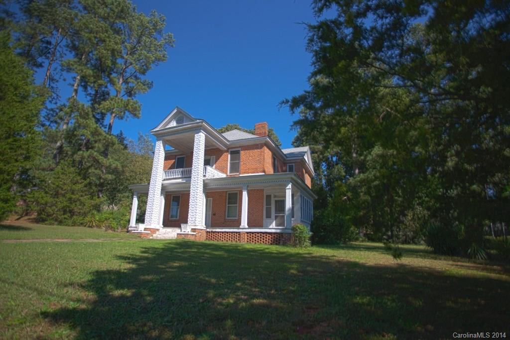 201 S Providence St., Waxhaw, NC 28173