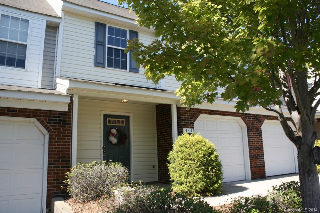 434 Robin Reed Ct., Pineville, NC 28134