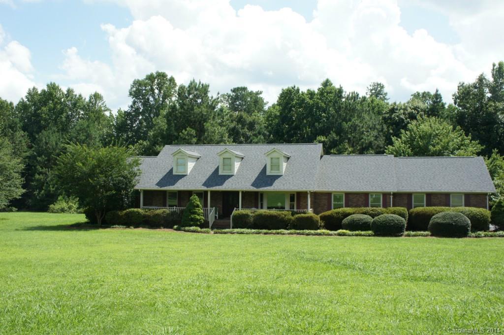 208 Smith Rd., Mount Holly, NC 28120