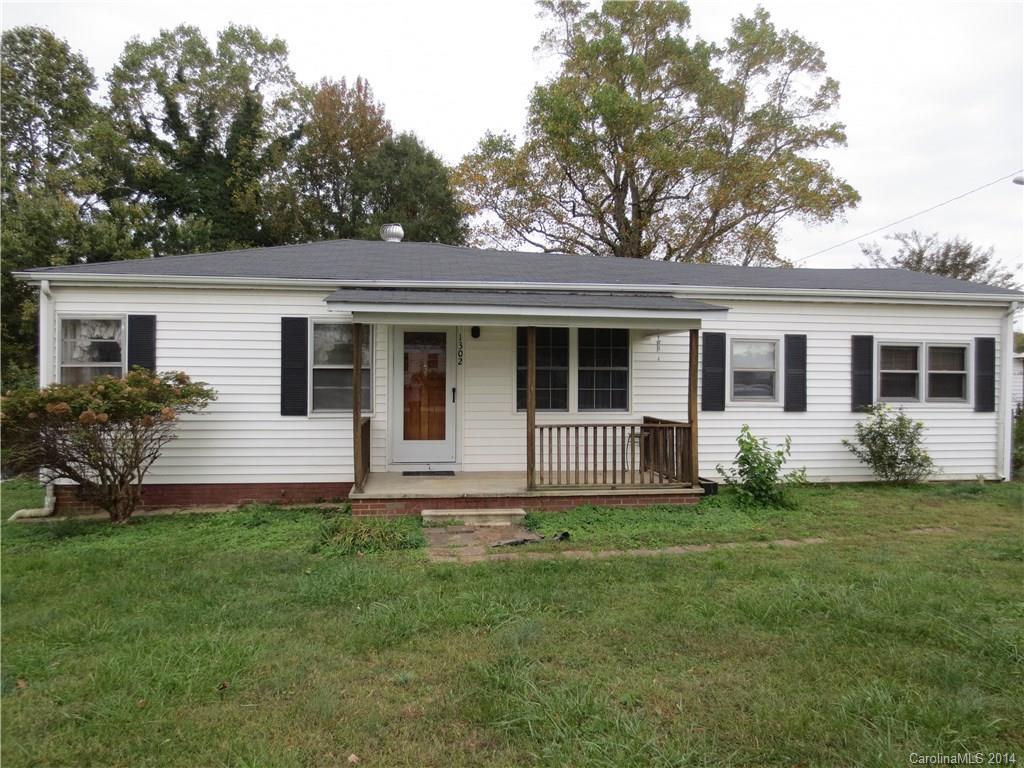 1302 Washington Ln., Kannapolis, NC 28083
