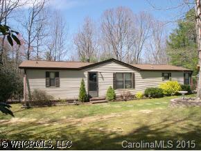 160 Crows Nest Road, Hendersonville, NC 28791