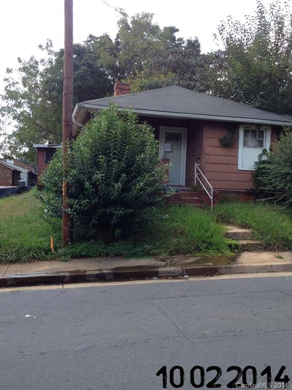 607 Campus St., Charlotte, NC 28216
