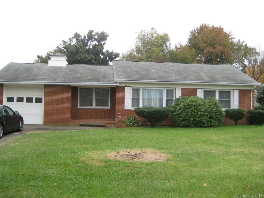 1635 W Front St., Statesville, NC 28677