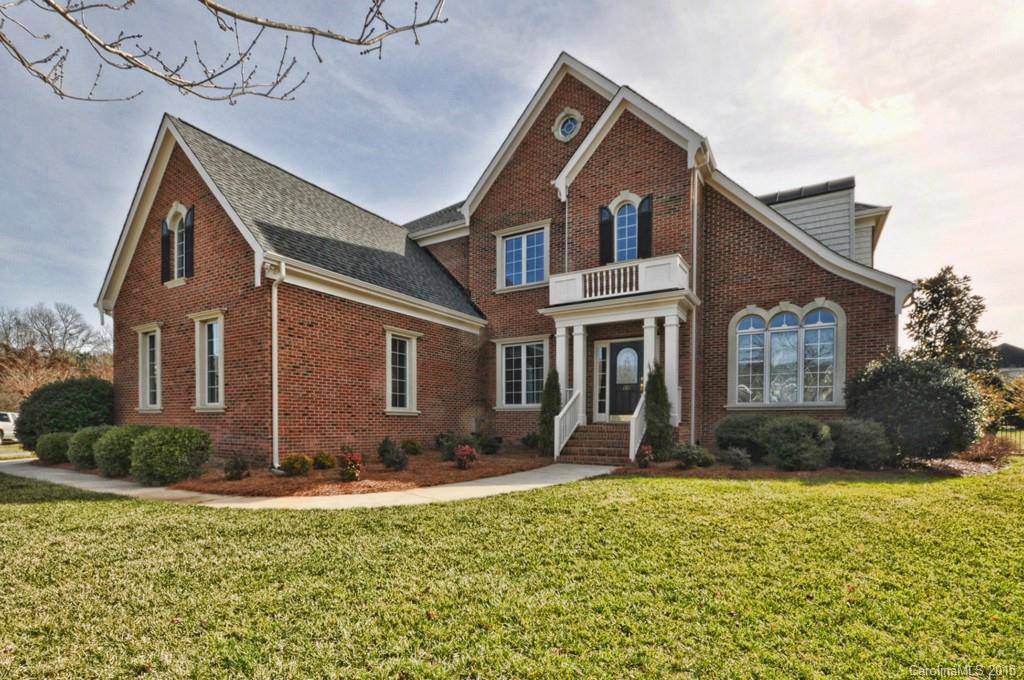 101 Castlestone Ln., Matthews, NC 28104