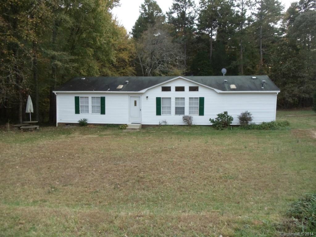 10555 Earnhardt Lake Rd., Davidson, NC 28036
