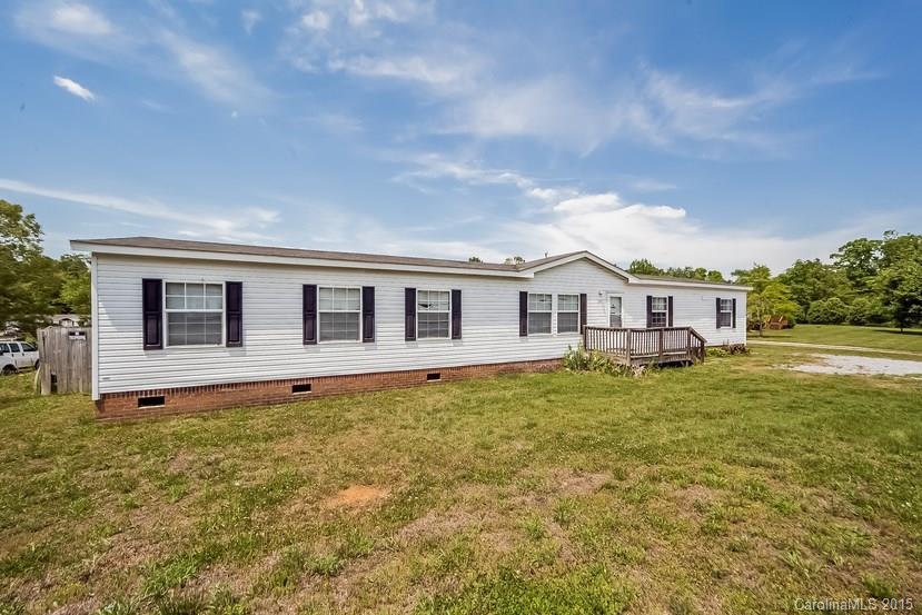 2525 Longneck Dr., Iron Station, NC 28080