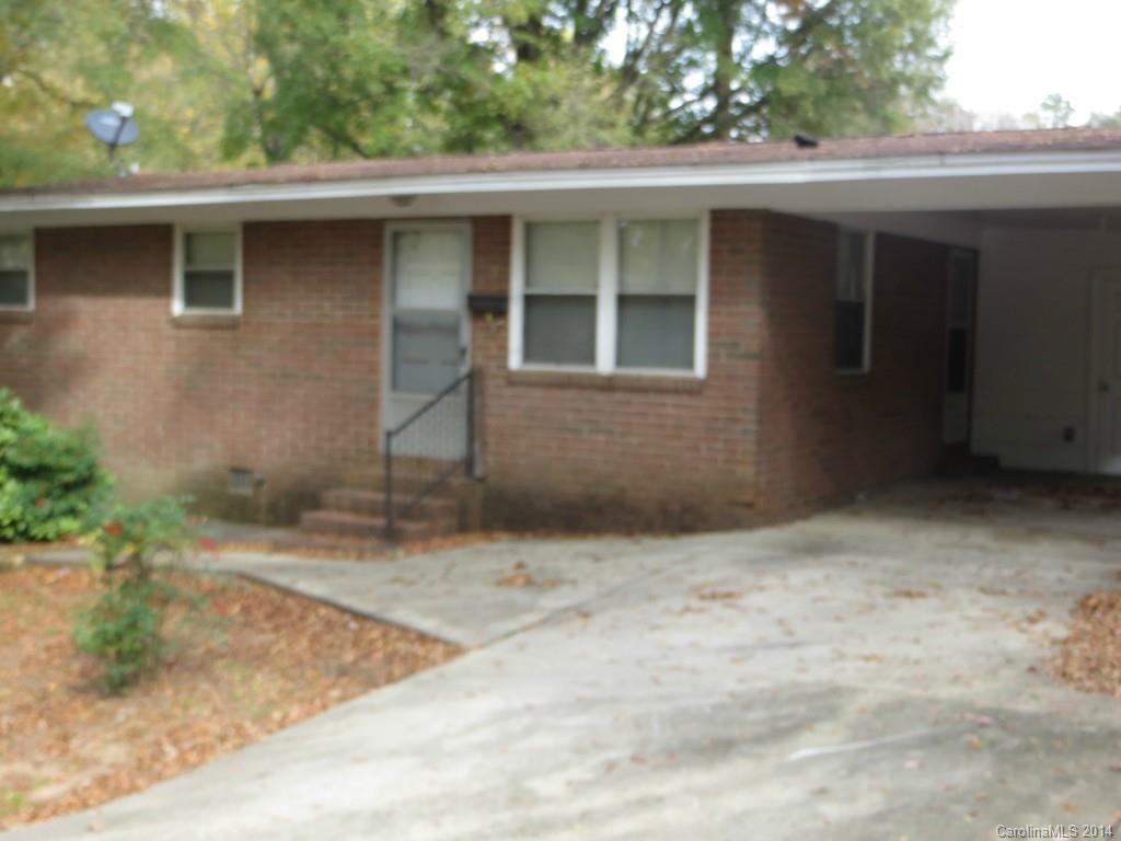 617 Plyler St., Mooresville, NC 28115