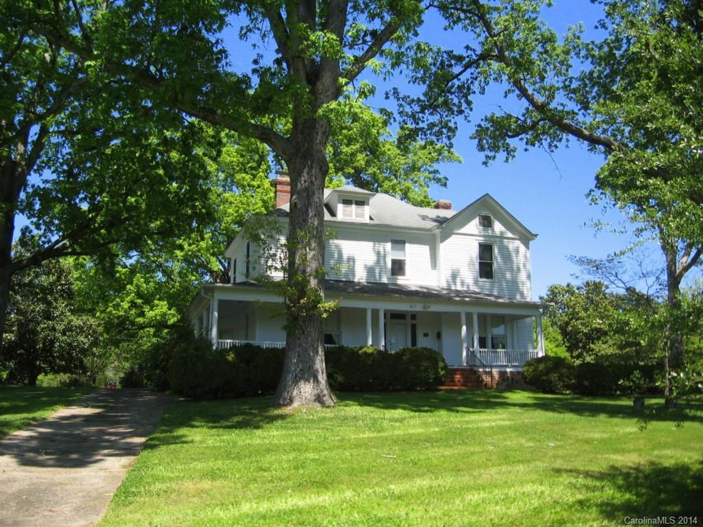 807 Pee Dee Ave., Albemarle, NC 28001