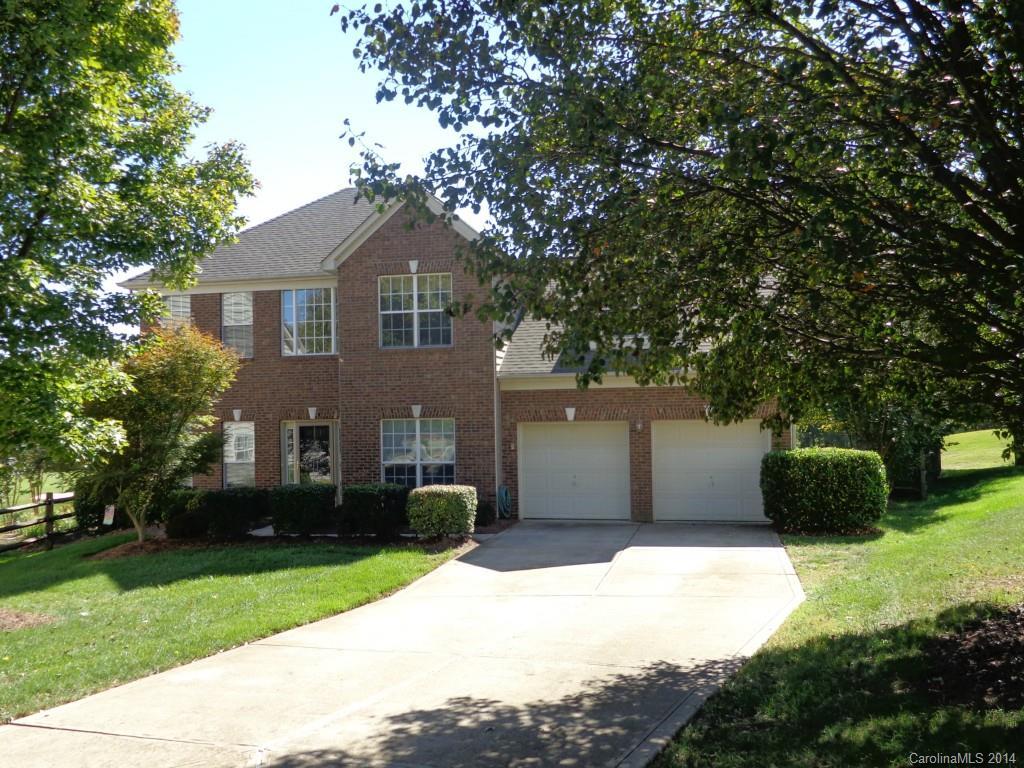 9157 Snow Hill Ct., Charlotte, NC 28269