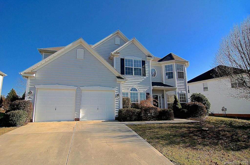 1911 Briarcrest Dr., Charlotte, NC 28269