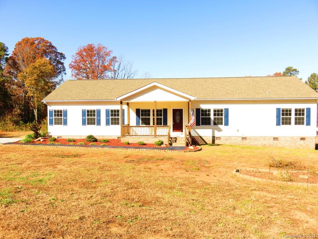 6793 Trinity Farms Tr., Ironton Township, NC 28080
