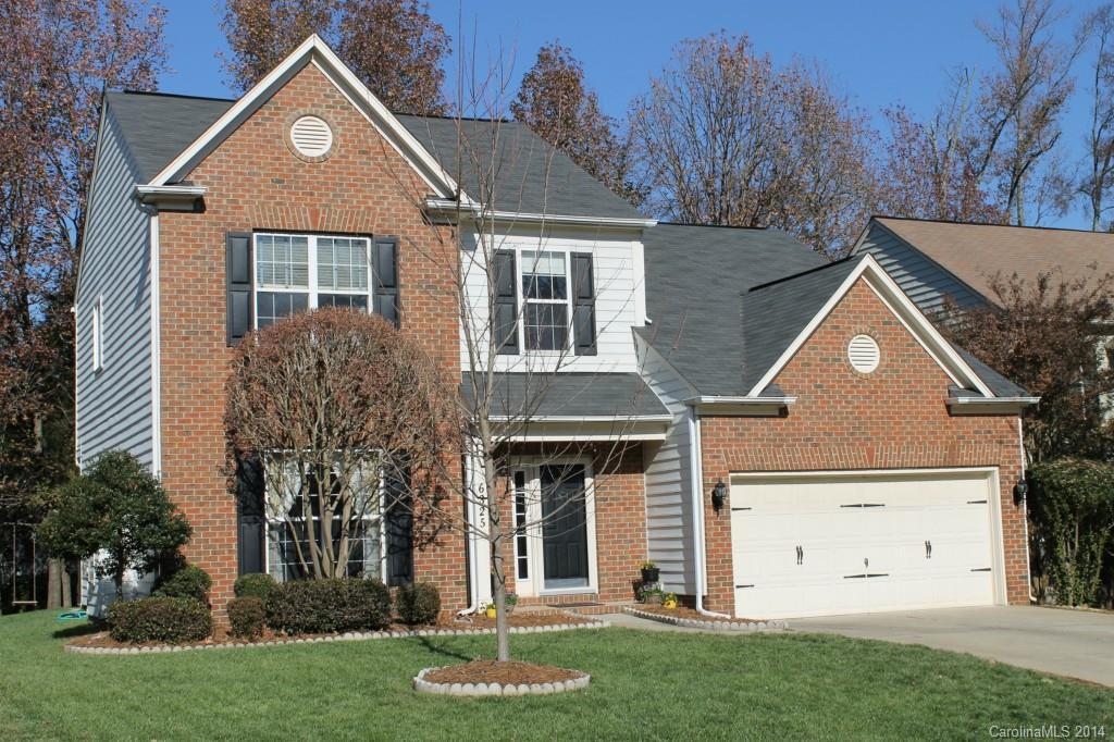 6325 Elderslie Dr. #16, Charlotte, NC 28269