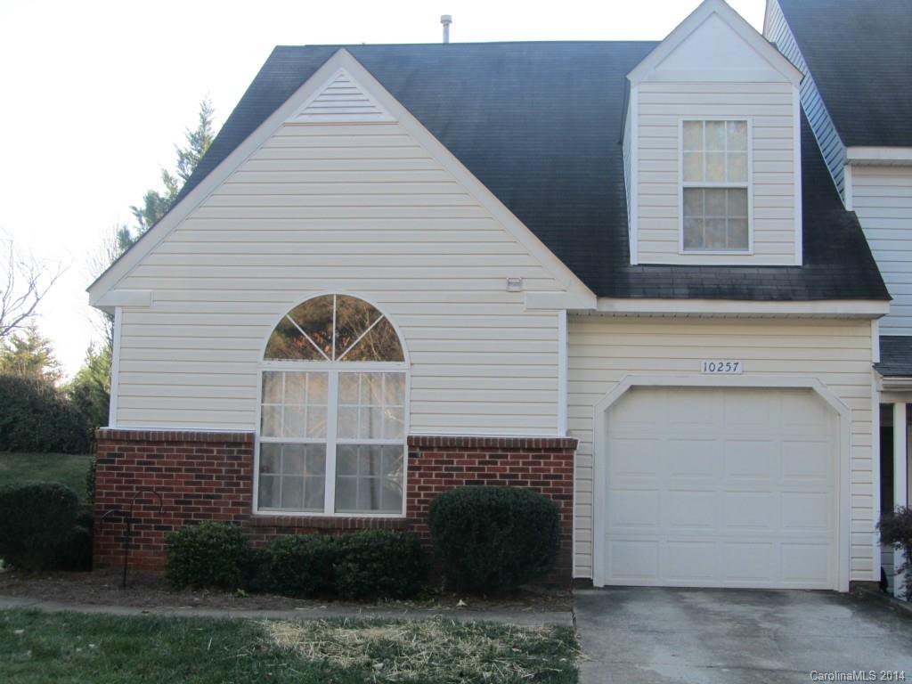 10257 University Park Ln., Charlotte, NC 28213