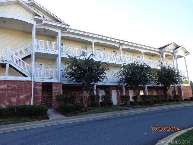 8664 Coralbell Ln., Charlotte, NC 28213