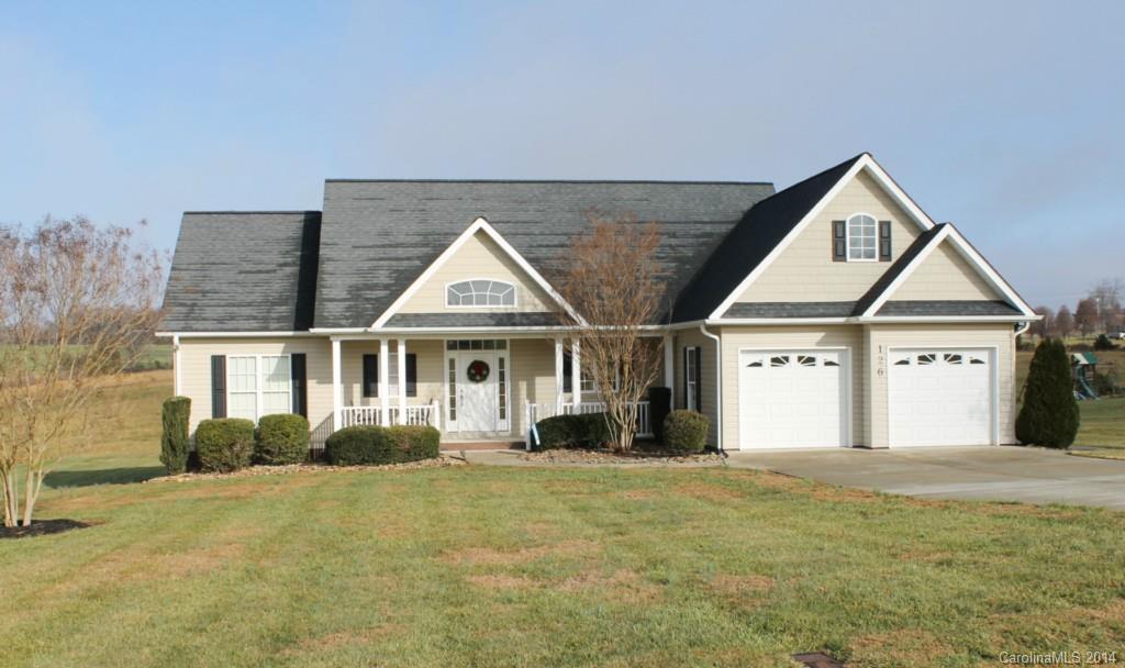 126 Mallory Ln., Statesville, NC 28625