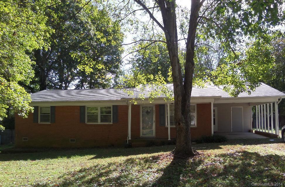 1370 Pressley Dr., Lincolnton, NC 28092