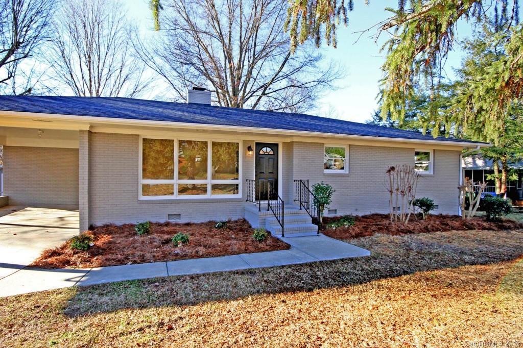 855 Center Ave., Mooresville, NC 28115