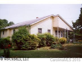 26 Homestead Road, Candler, NC 28715