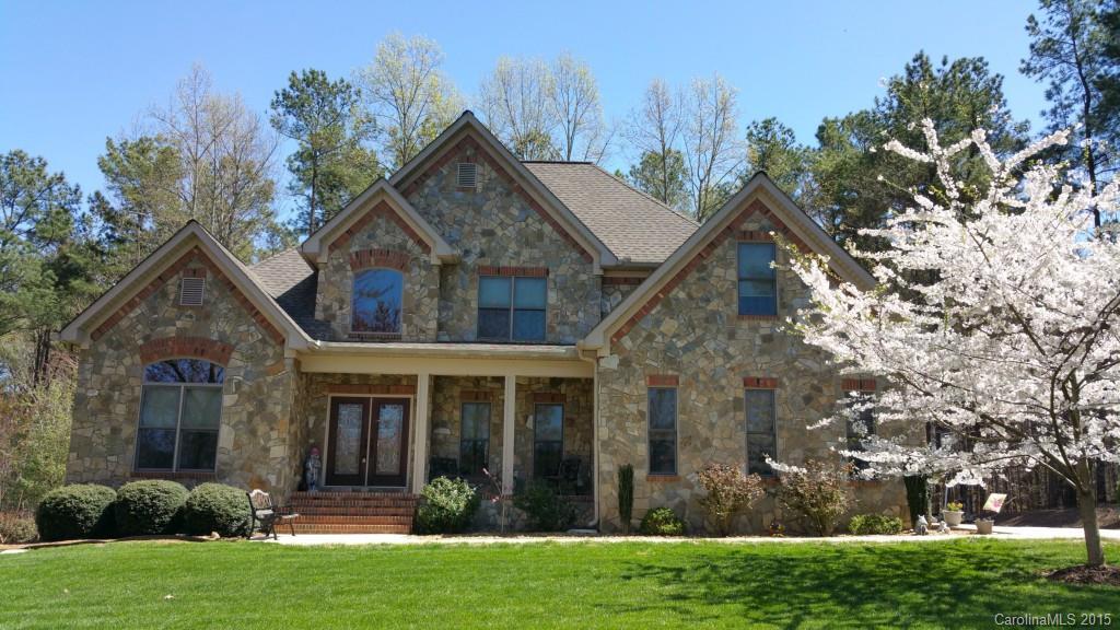 2466 Wellesbourne Ln. #61, Sherrills Ford, NC 28673