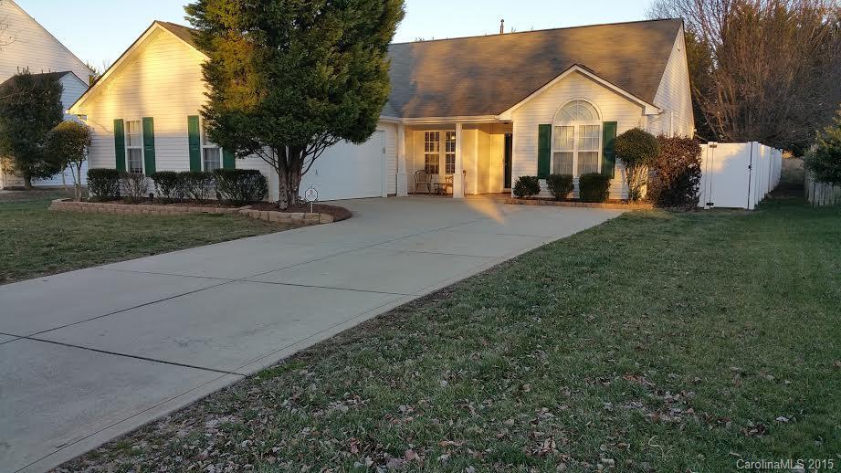 10009 Meadowmead Ct., Charlotte, NC 28273