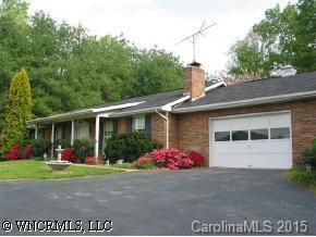 1 Chapman Drive, Hendersonville, NC 28792