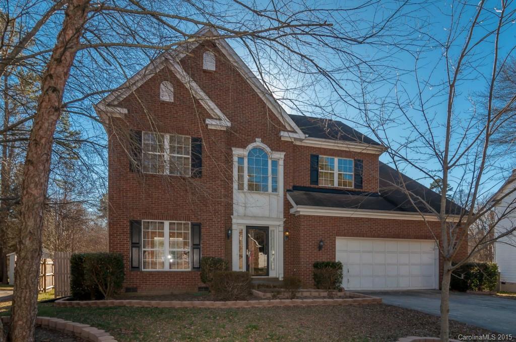 8717 Coach Wood Ct., Charlotte, NC 28214