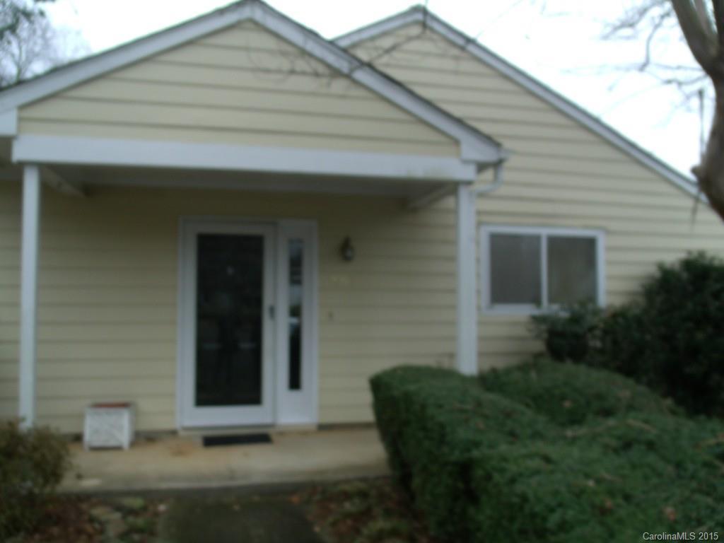 807 Sardis Cove Dr., Charlotte, NC 28270