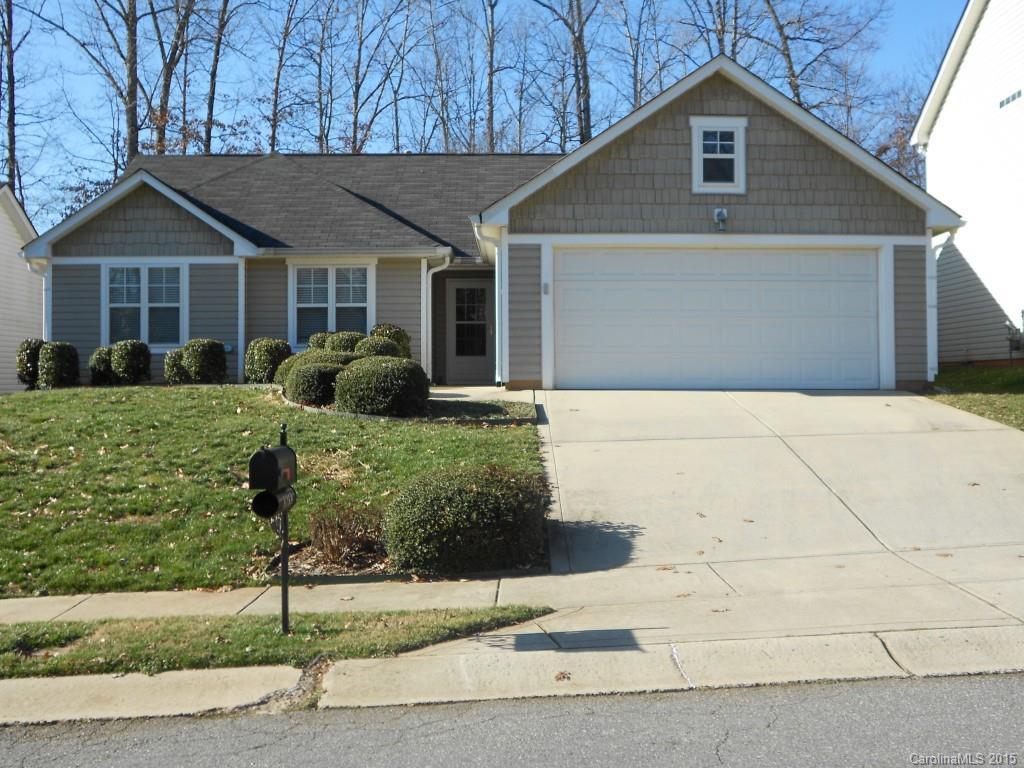 8269 Chatham Oaks Dr., Concord, NC 28027