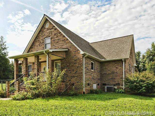 668 Perry Rd., Troutman, NC 28166