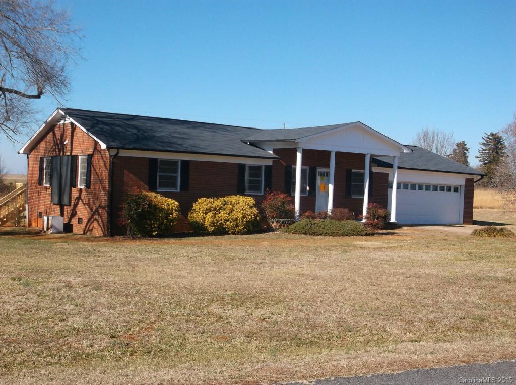 122 West Iredell Cir., Statesville, NC 28625
