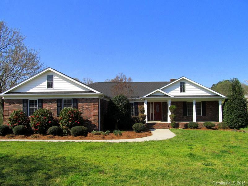 212 Fostoria Pl., Albemarle, NC 28001